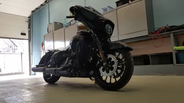 HARLEY DAVIDSON